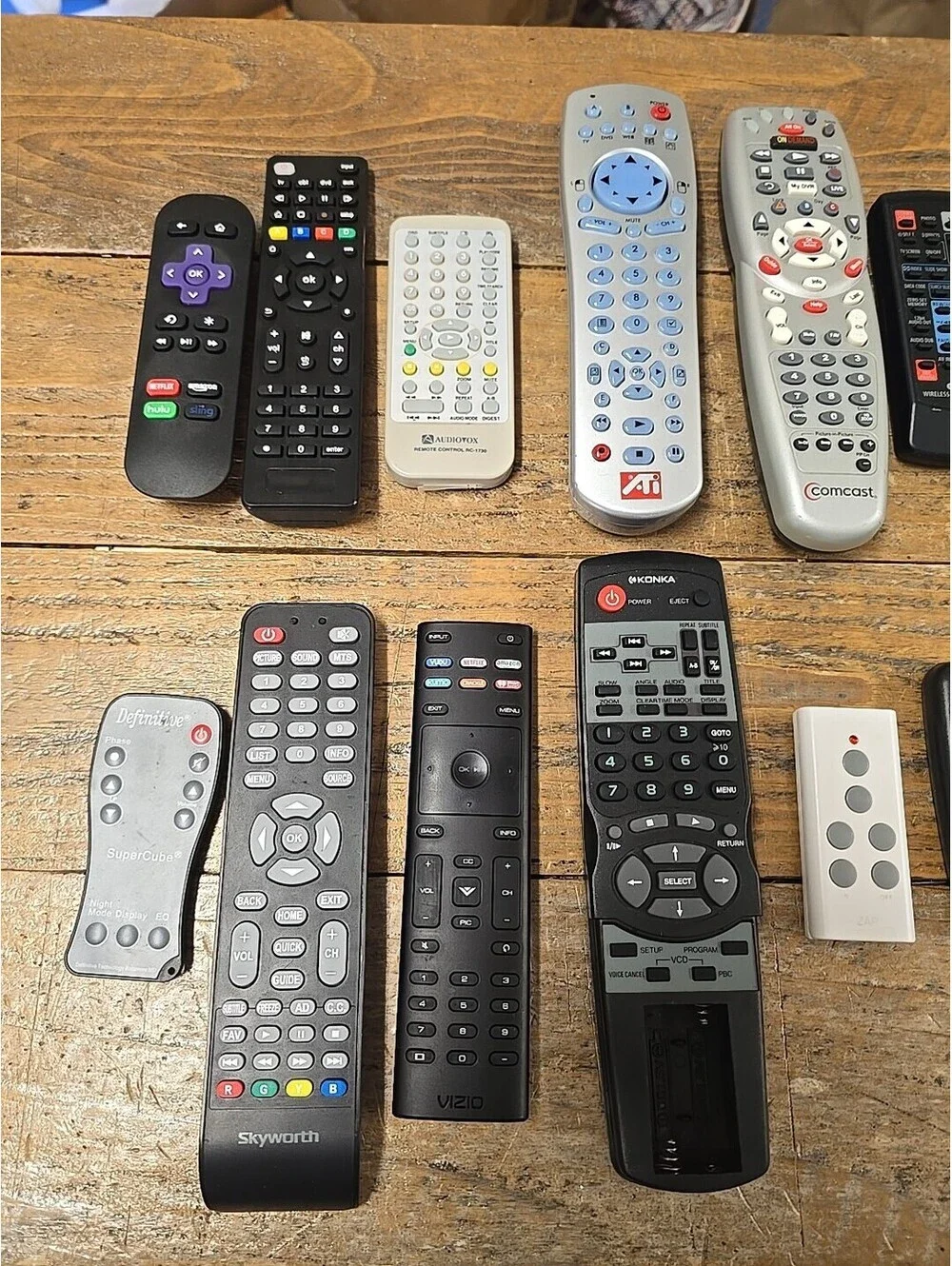 Lot of 20 Mixed Remote Controls Tivo Insignia Philips Audiovox Roku Skyworth